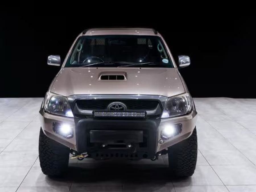 2010 Toyota Hilux 3.0 D-4D Raider 4x4 Auto Double-Cab — photo 6