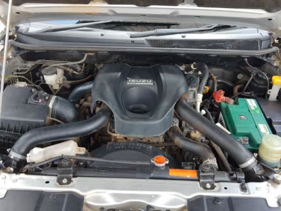 2021 Isuzu D-Max 250 HO X-Rider 4x4 Double-Cab — photo 3