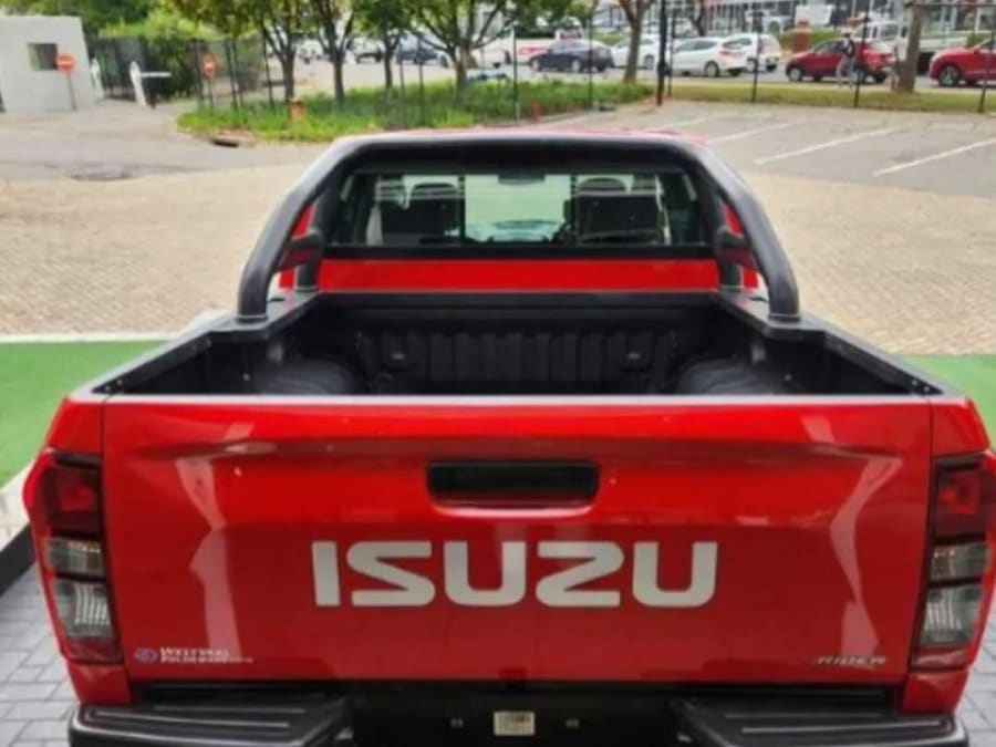 2020 Isuzu D-Max 250 Double Cab X-Rider — photo 10