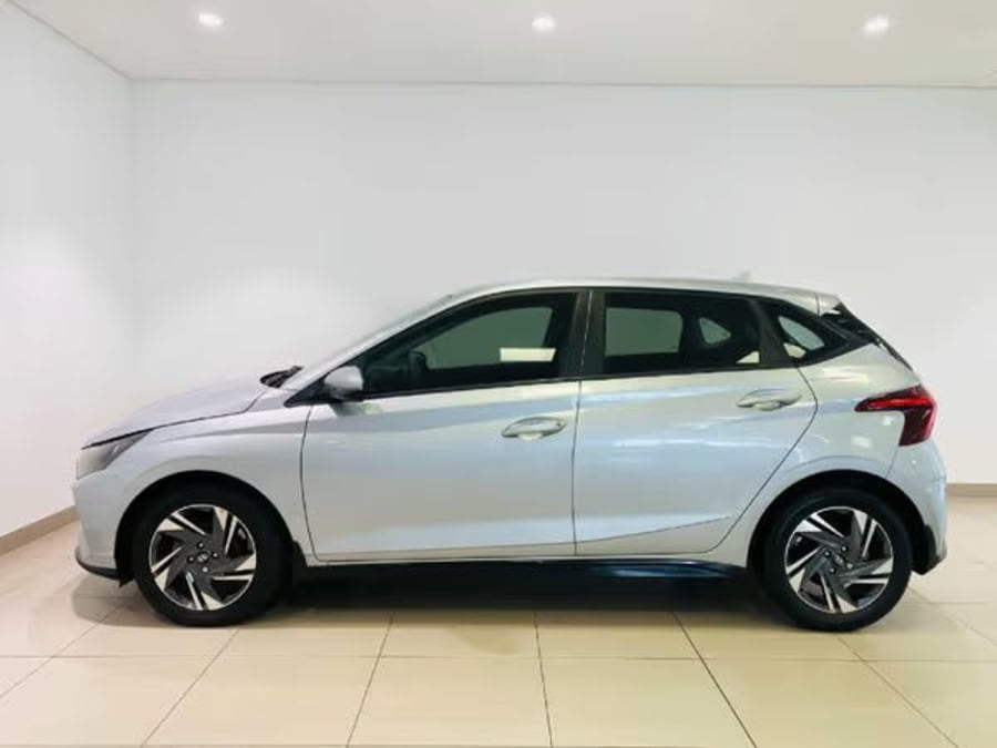 2021 Hyundai i20 1.0 TGDI Fluid DCT — photo 5