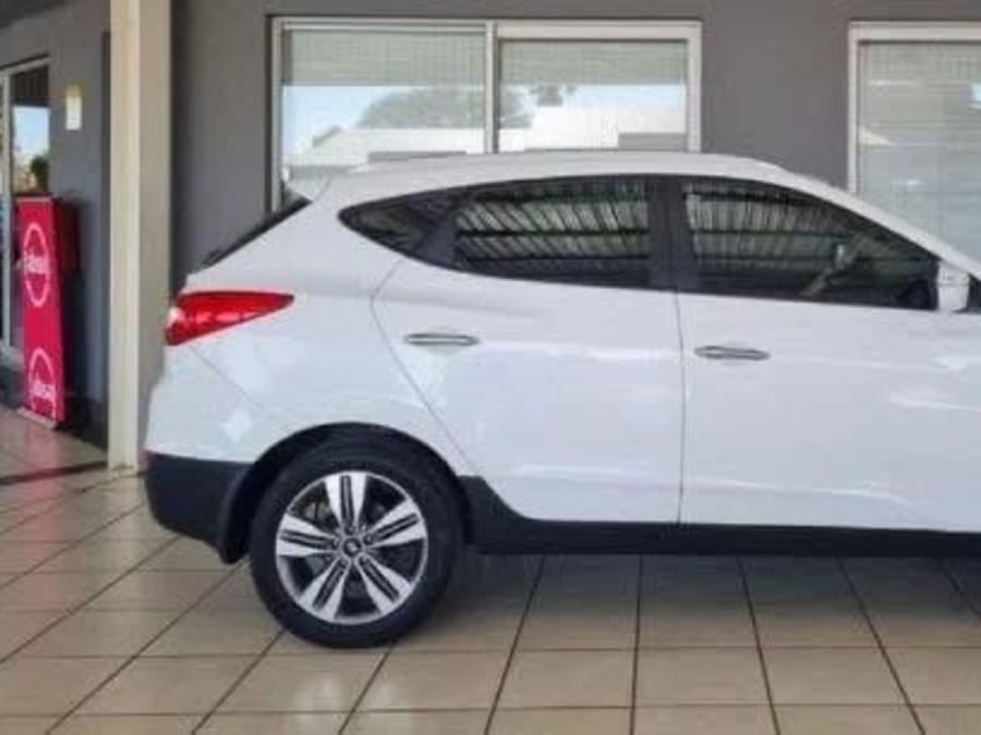 2015 Hyundai ix-35 2.0 Executive — photo 3