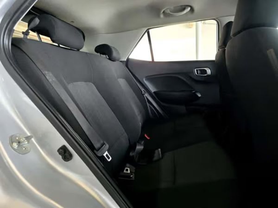 2021 Hyundai Venue 1.0 TGDi Motion Auto — photo 6