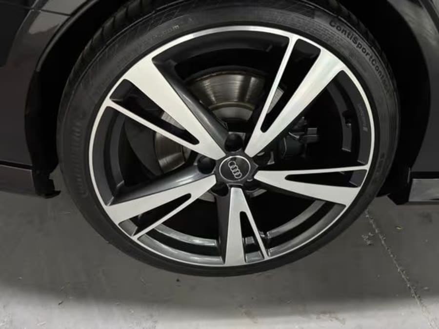 2021 Audi RS3 Sedan Quattro — photo 8