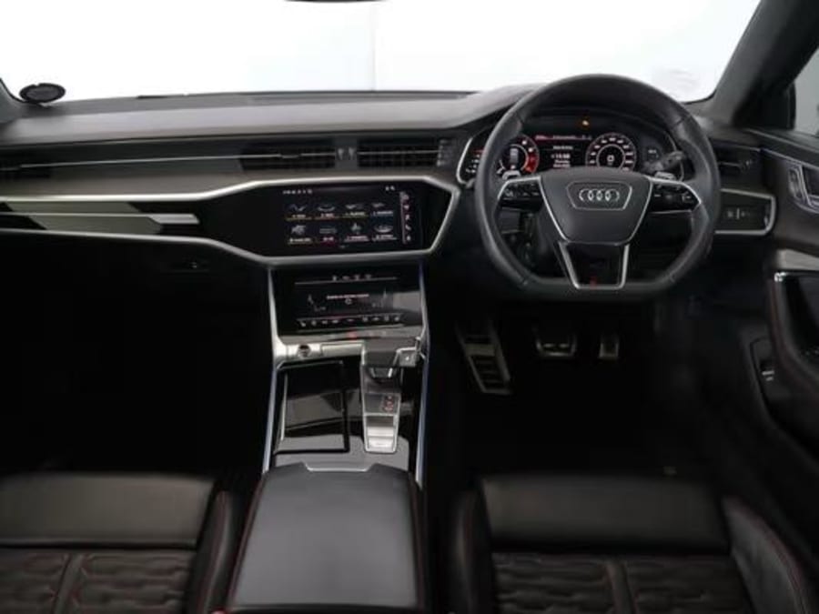 2022 Audi RS6 Quattro Avant — photo 7