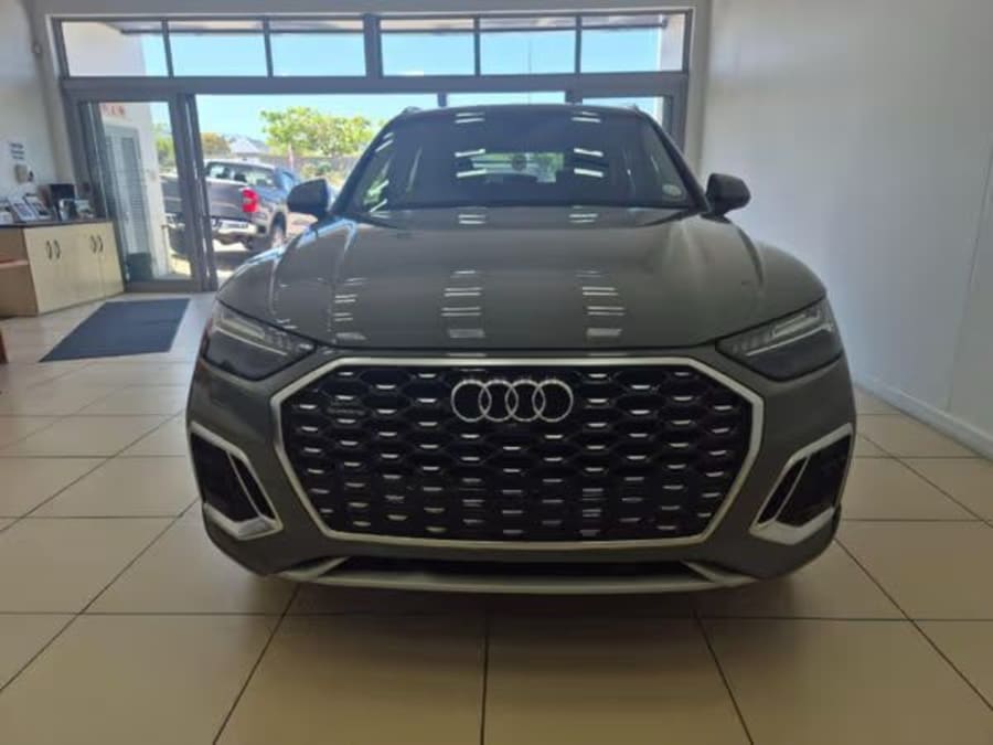 2022 Audi Q5 Sportback quattro S Line Auto | 40 TDI — photo 2