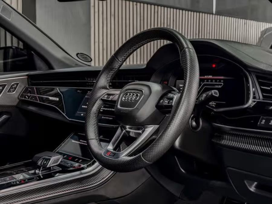 2021 Audi RSQ8 Quattro (441kW) — photo 3