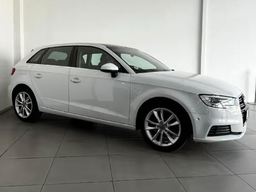 2018 Audi A3 Sportback 1.0 TFSI Auto | 30 TFSI — photo 2