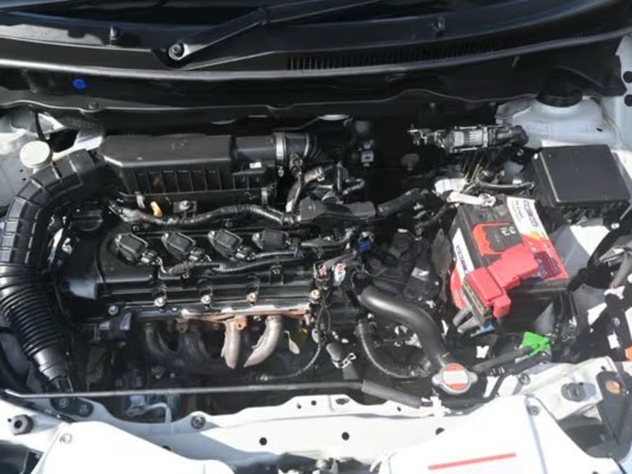 2021 Suzuki Ertiga 1.5 GA — photo 2