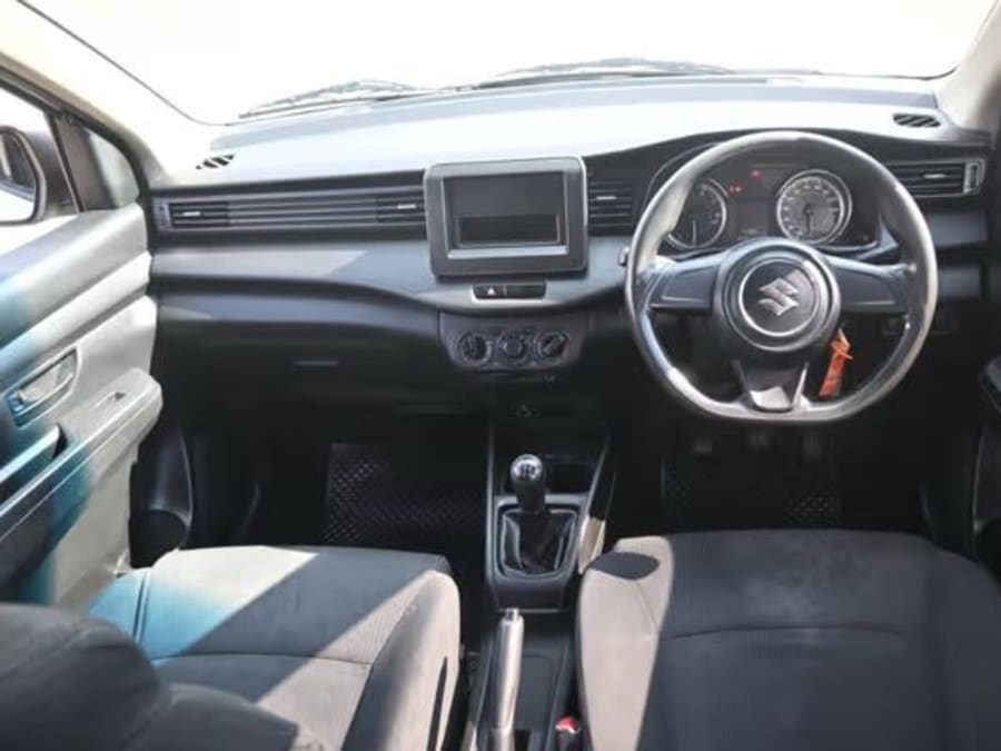 2021 Suzuki Ertiga 1.5 GA — photo 6