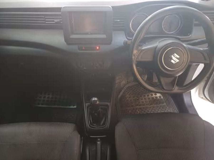 2021 Suzuki Ertiga 1.5 GA — photo 8