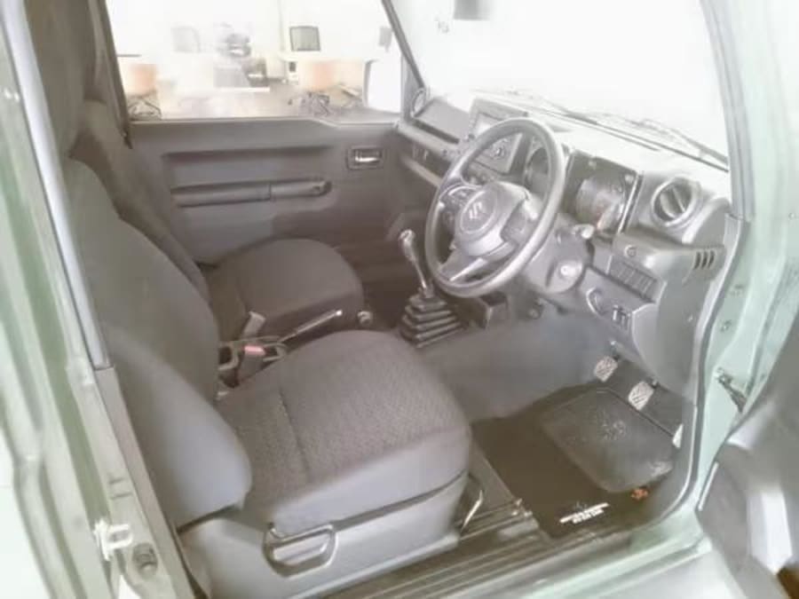 2022 Suzuki Jimny 1.5 GL — photo 6
