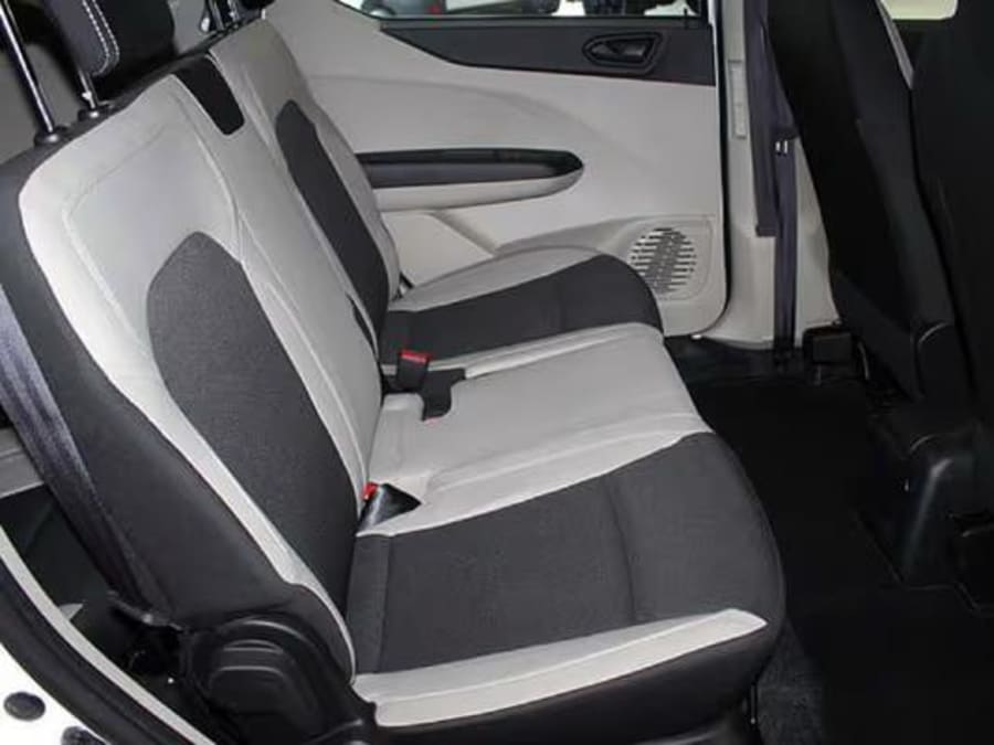 2022 Renault Triber 1.0 Dynamique — photo 5