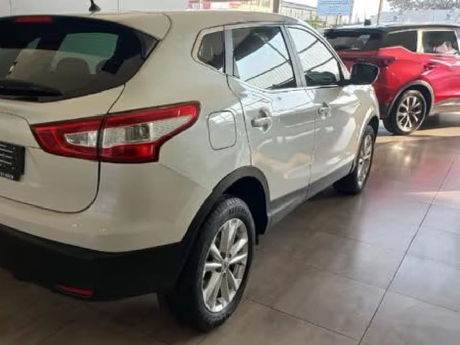 2017 Nissan Qashqai 1.2T Visia — photo 10