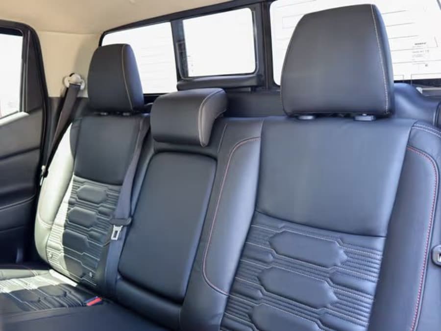 2022 Nissan Navara 2.5 DDTi PRO-4X 4X4 Auto Double-Cab — photo 9
