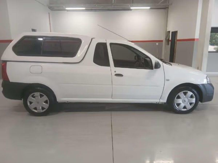 2021 Nissan NP200 1.6 A/C Safety Pack — photo 5
