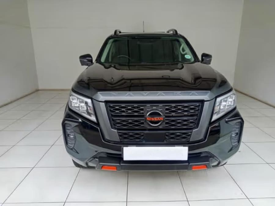 2022 Nissan Navara 2.5 DDTi PRO-2X Auto Double-Cab — photo 2