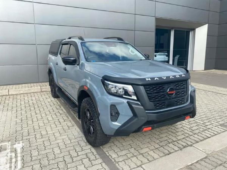 2021 Nissan Navara 2.5 DDTi PRO-4X 4X4 Auto Double-Cab — photo 1