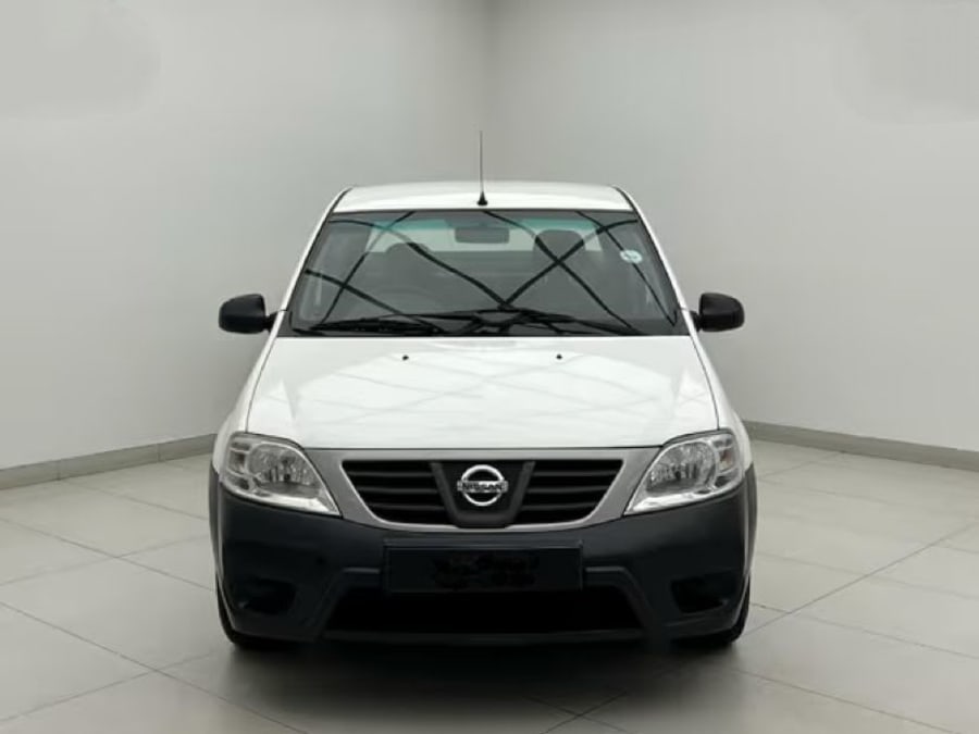 2020 Nissan NP200 1.6 — photo 2