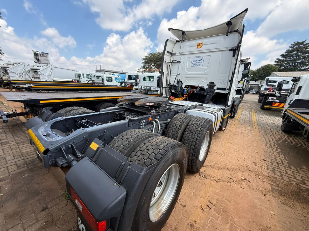 Vehicle image 8