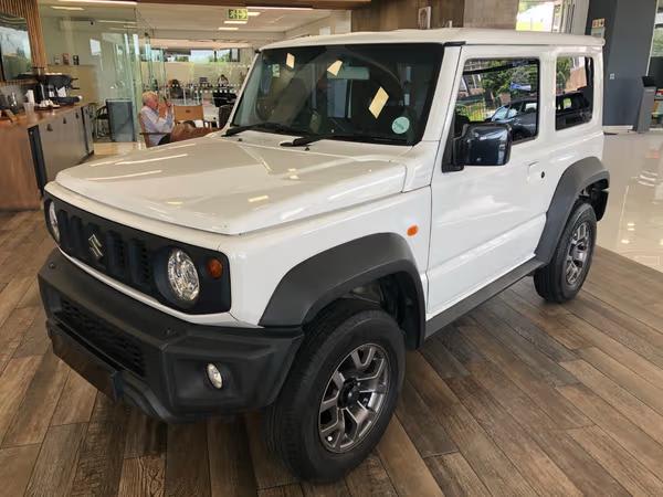 Vehicle image 4