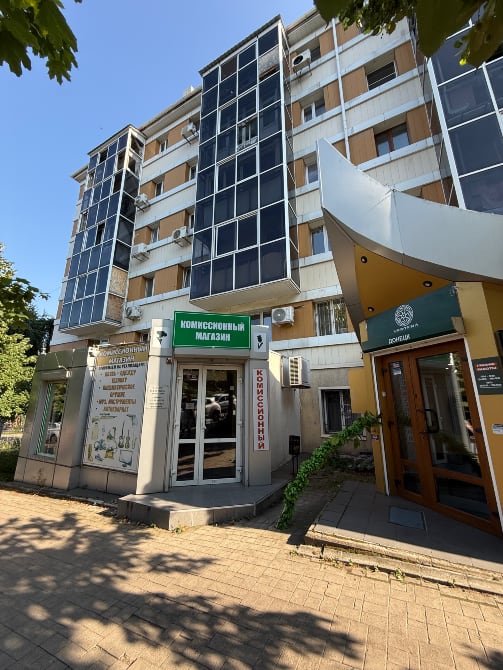 Продажа 2 х комнатной квартиры Челюскинцев пересечение с Бульваром Шевченко!