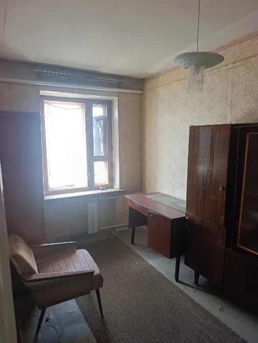 Продам 2ком Ильича 98
