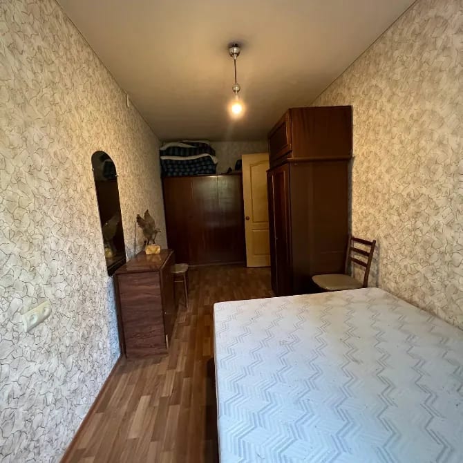 Продажа 2-комнатной квартиры в Калининском районе, улица Краснофлотская, напротив парка Гуливер !