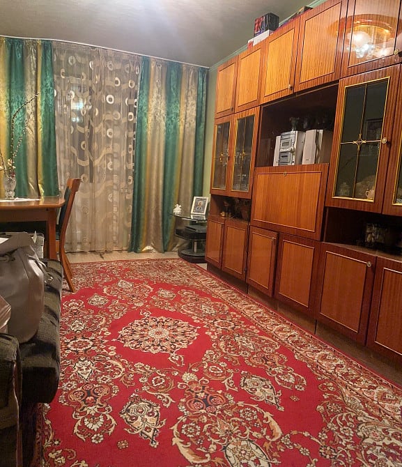 Продам 2к.кв на б-ре Школьном