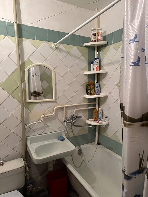 Продам 2к.кв на б-ре Школьном