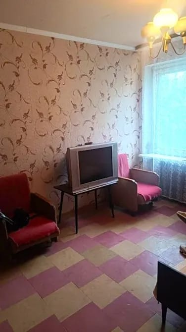 Продается 2 комнатная квартира Калининский р-н Черниговская
