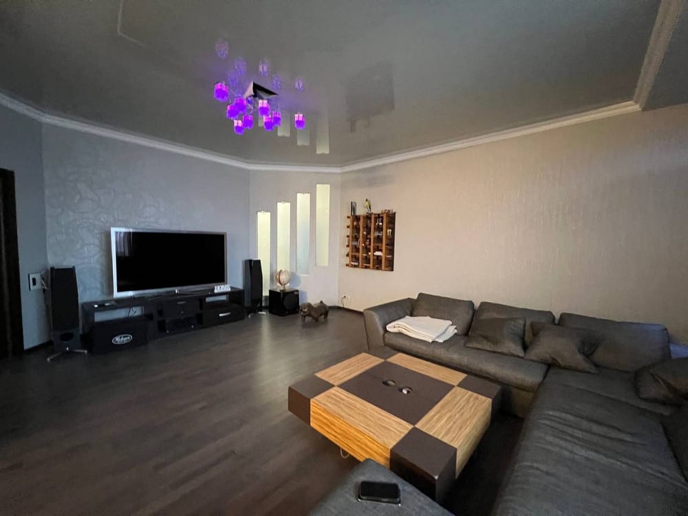 Аренда от 4000|8000т.р VIP- komfort в Лучшей Локации Донецка-Вода с хорошим напором 24 часа.