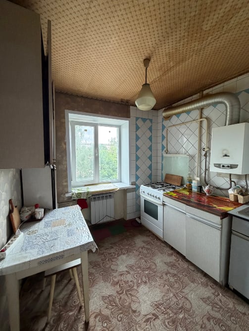 Продажа 2х Комнатной Квартиры в Калининском Районе ул.Краснофлотская - Покровский рынок ! Срочно !