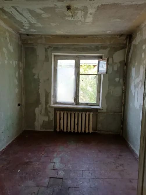 Продается х ком квартира, Шахтостроителей!