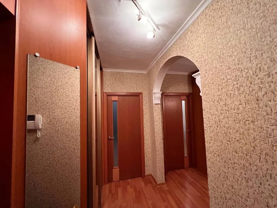 Продам 2 х ком Маяк с роскошным ремонтом