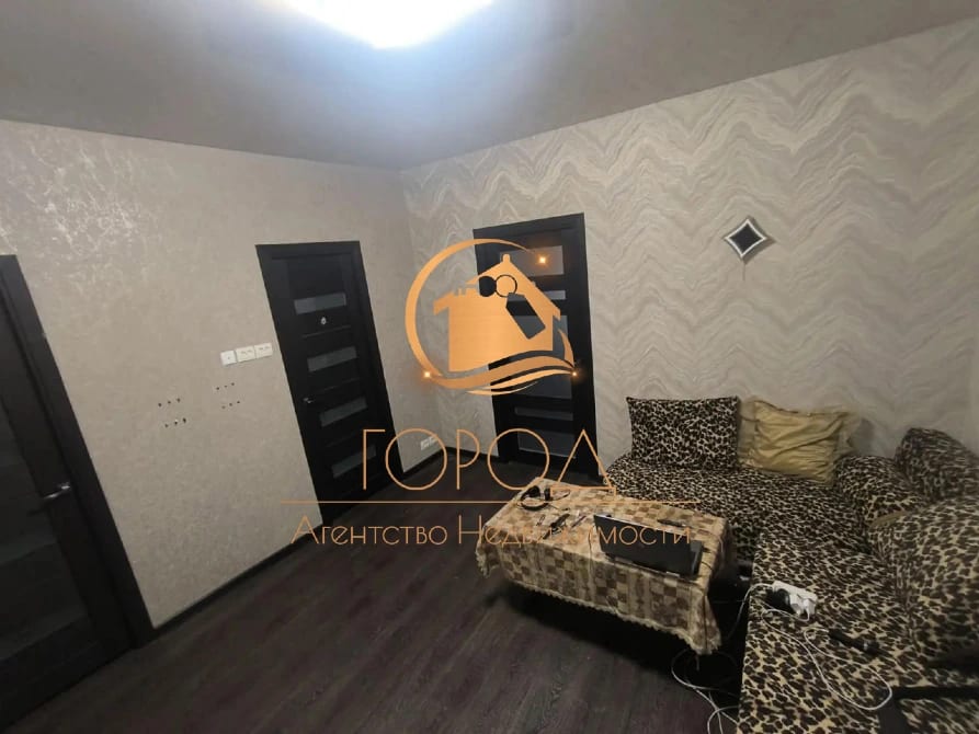 Продам 3-комнатную квартиру в Куйбышевском районе с ремонтом. Ул.Бакинских Комиссаров!