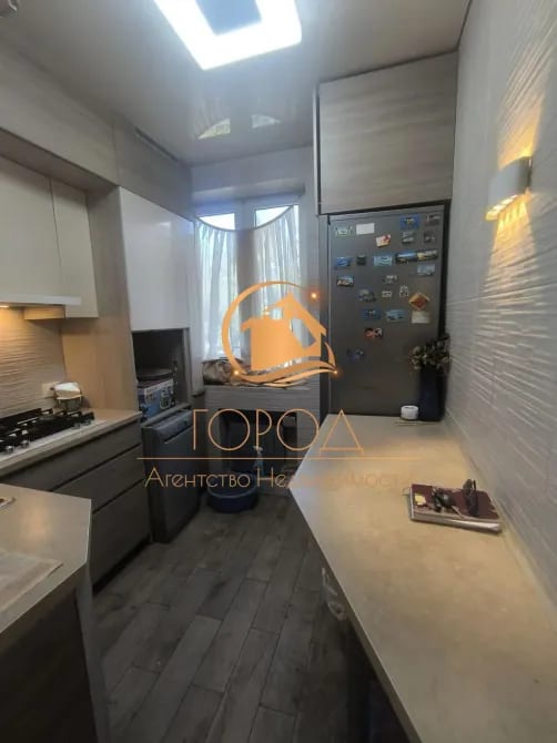 Продам 3-комнатную квартиру в Куйбышевском районе с ремонтом. Ул.Бакинских Комиссаров!
