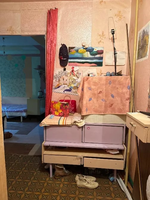 Продам 2 ком.кв Ворошиловский район, центр, Челюскинцев, ниже площади Ленина.