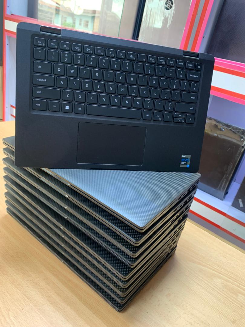 Dell Latitude 7420 x360, photo 1