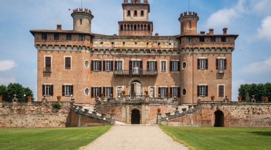 Castello di Chignolo Po in Italy