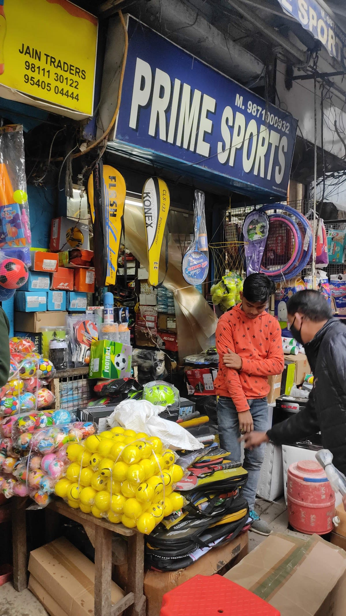 Amrik Singh & Sons - Toys and Return Gift wholesale Shop in Sadar Bazar