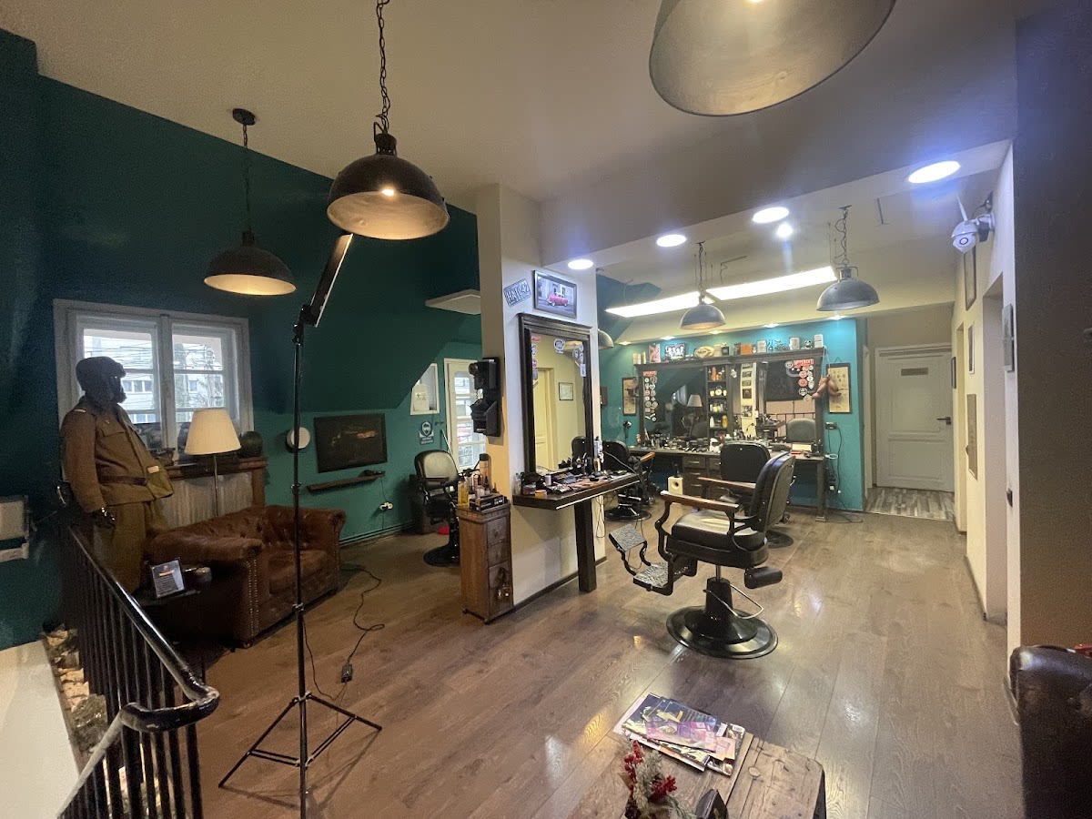 Royals Hair & Barber Shop