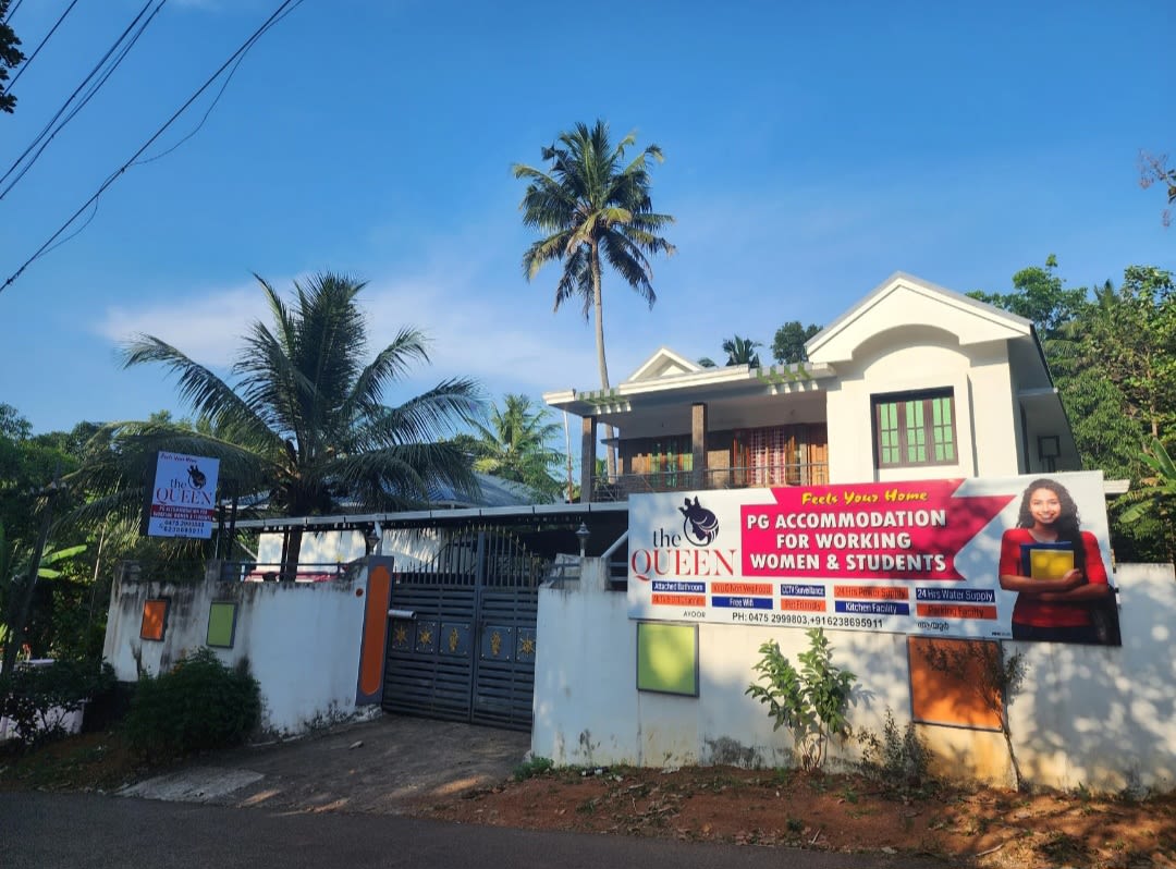 The Queen PG Accommodation, Home stay Ayoor