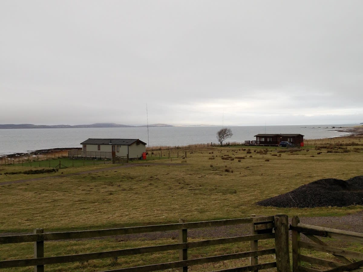 Beachfront Lodge