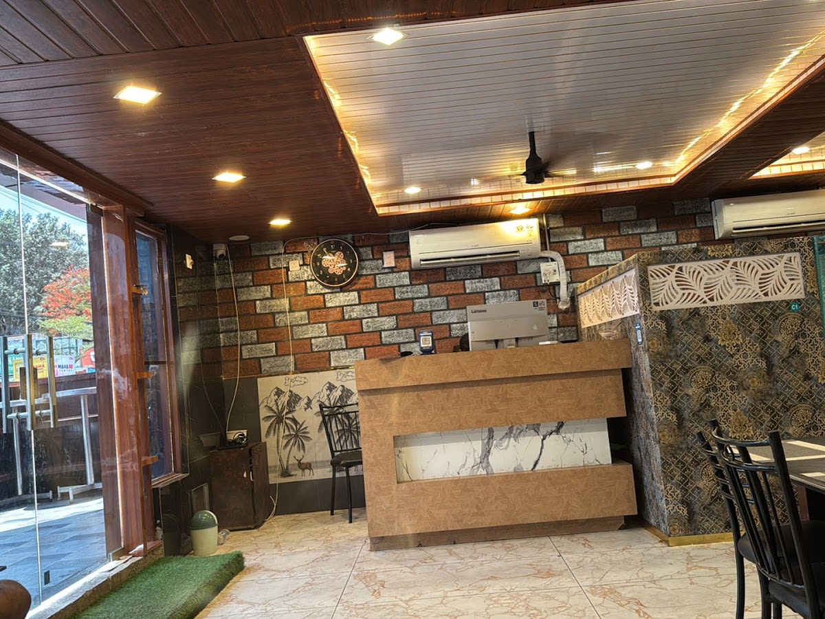 AL Mandi Palace Arabian Restaurant 29