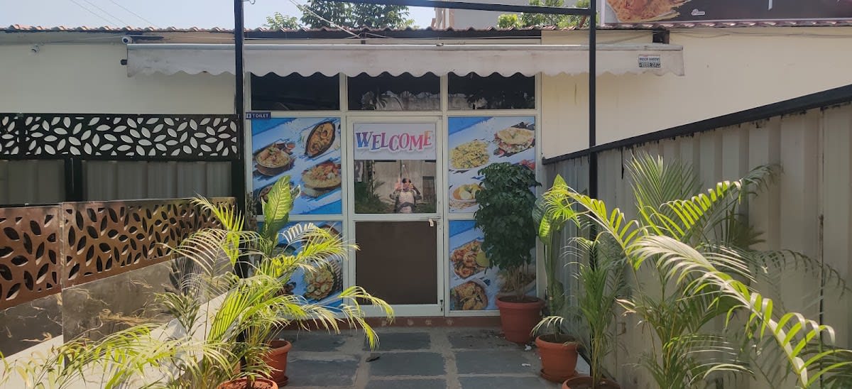 J-S Spice Garden Restuarant