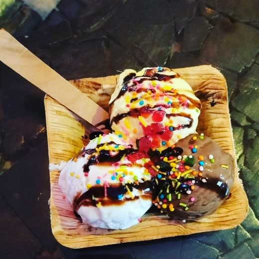 Mama Illa Raa - Ice cream Parlour