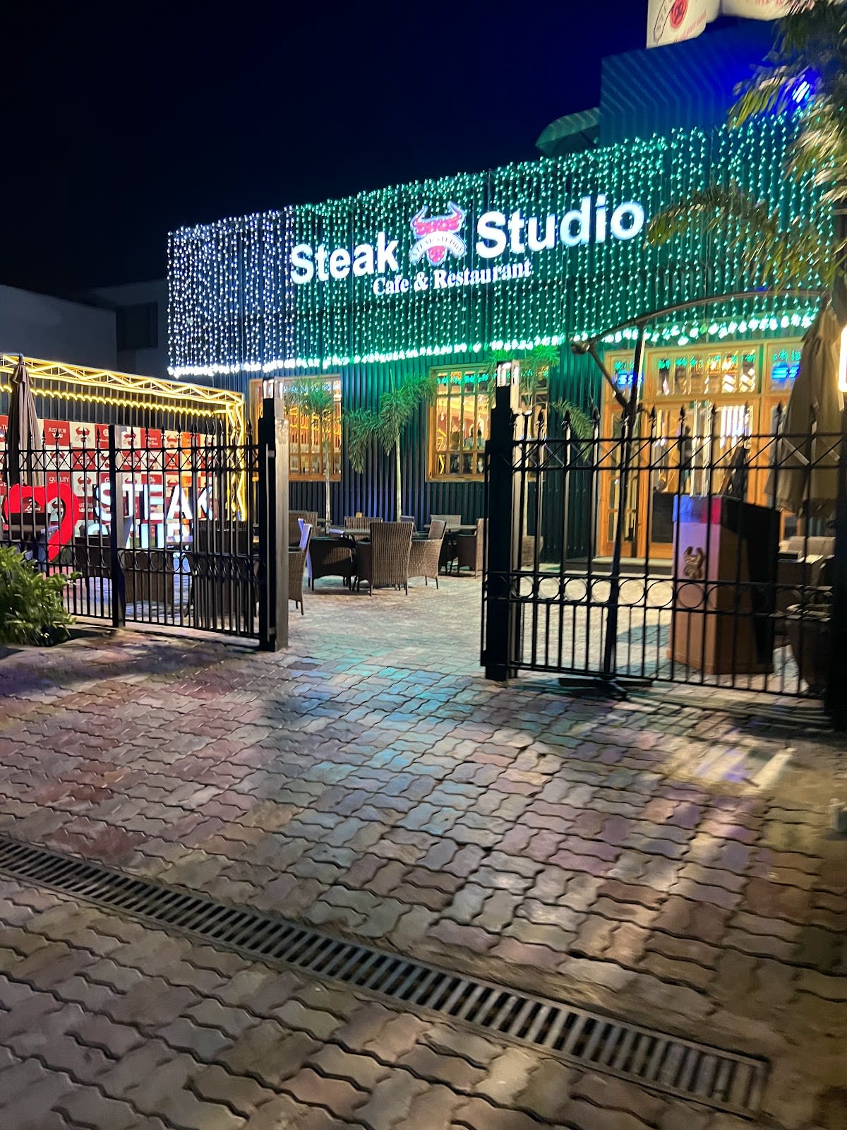 Steak Studio - Johar Town