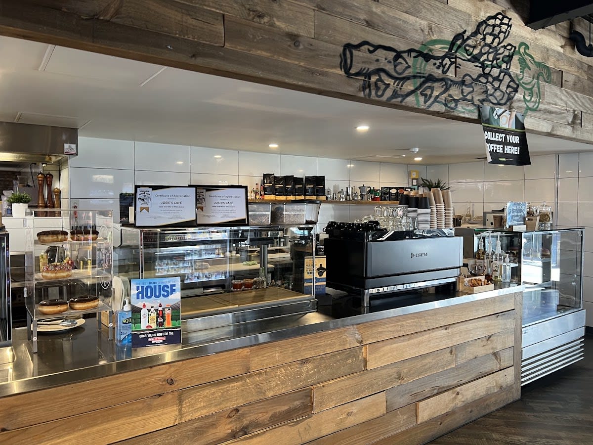 Josie’s cafe