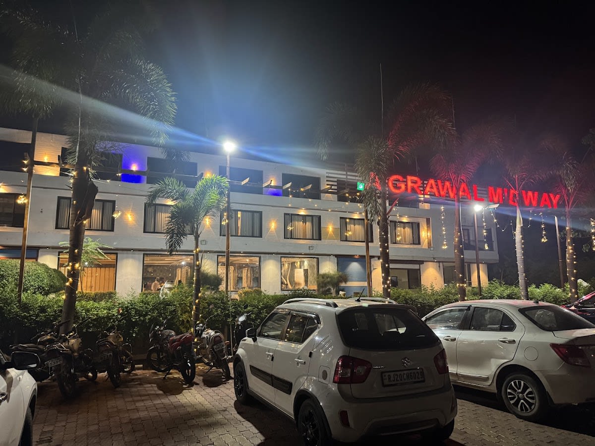 Hotel Agrawal Midway