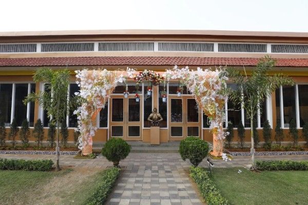 Gallery 5